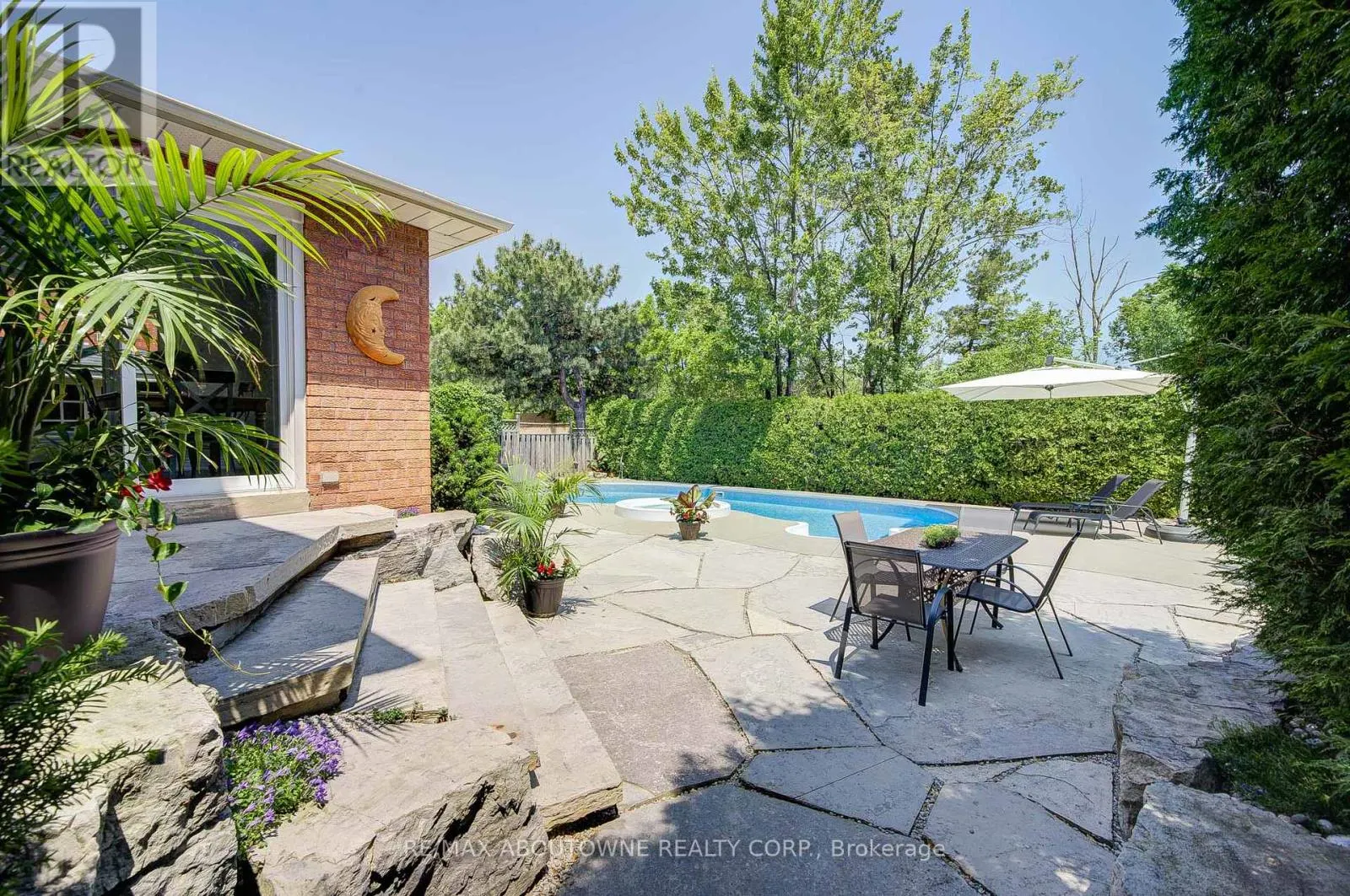 1337 PEARTREE CIRCLE