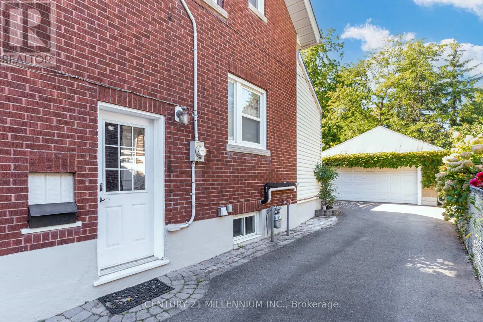30 FREDERICK STREET