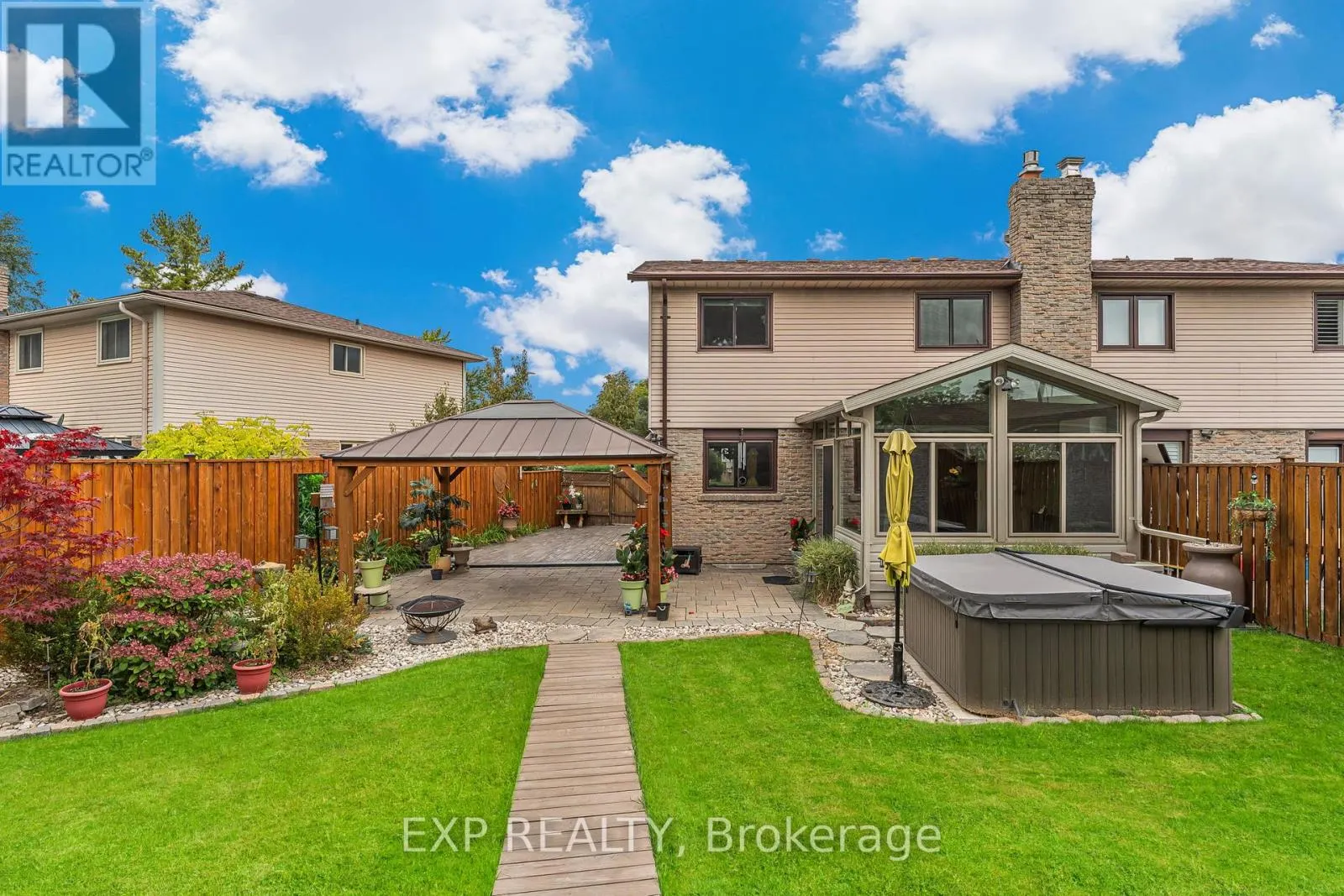 2930 OSLO CRESCENT