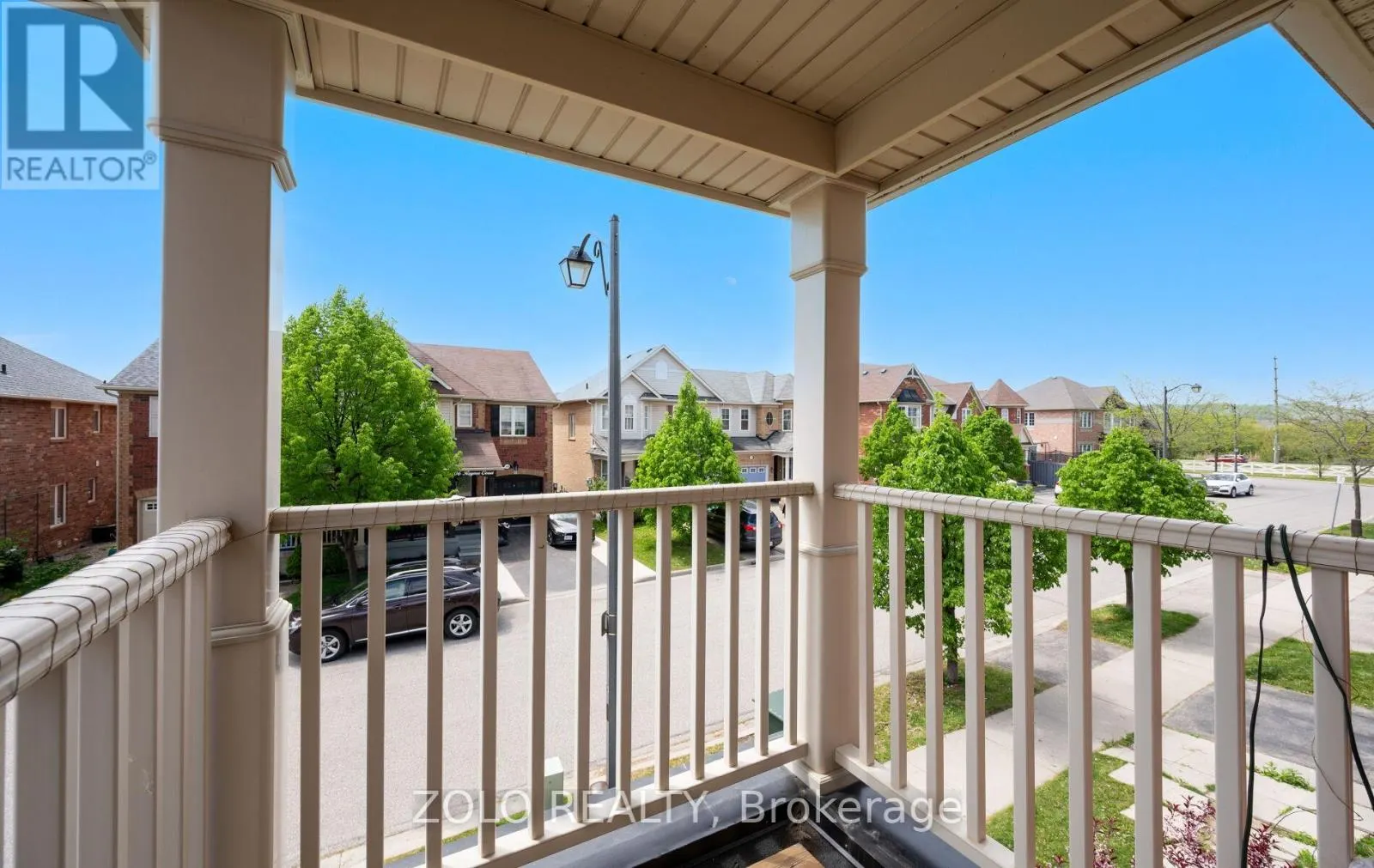 705 RAYNER COURT