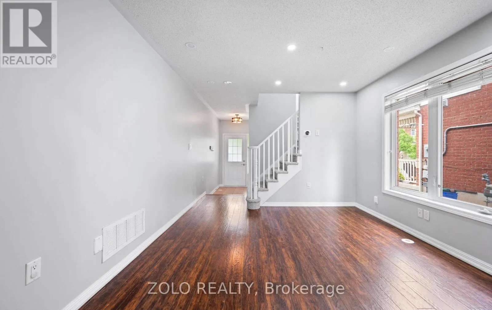 705 RAYNER COURT