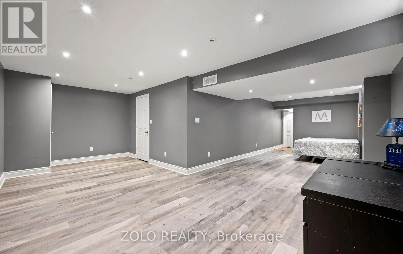 705 RAYNER COURT