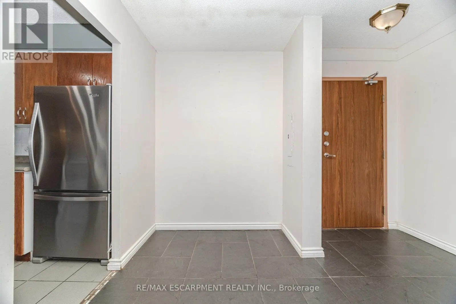 707 - 2301 DERRY ROAD W