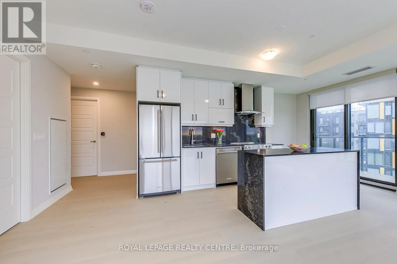 505 - 3006 WILLIAM CUTMORE BOULEVARD