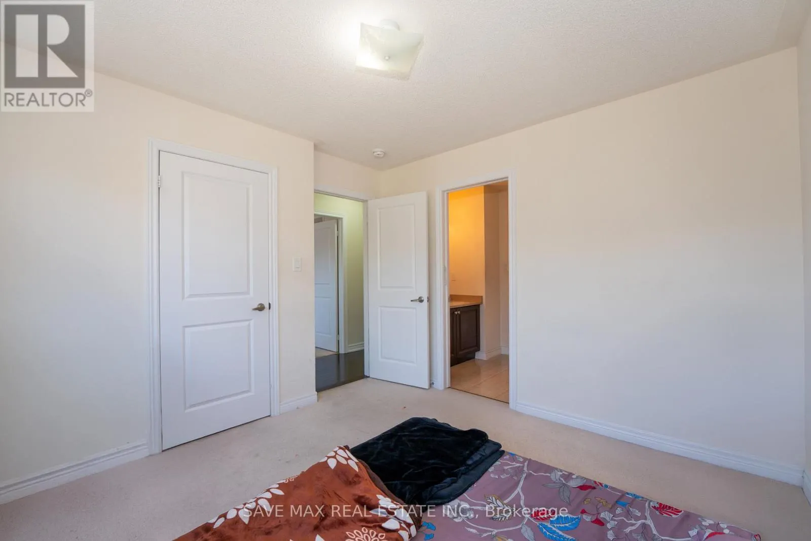 66 GERANIUM CRESCENT