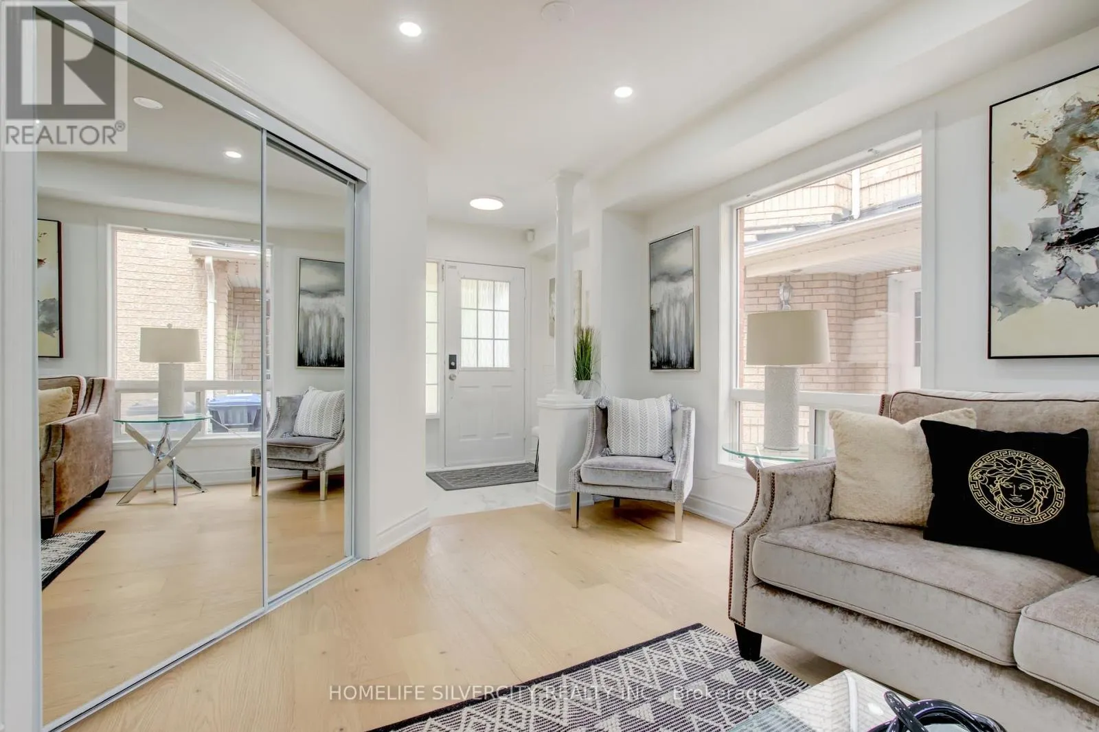 31 GARIBALDI DRIVE