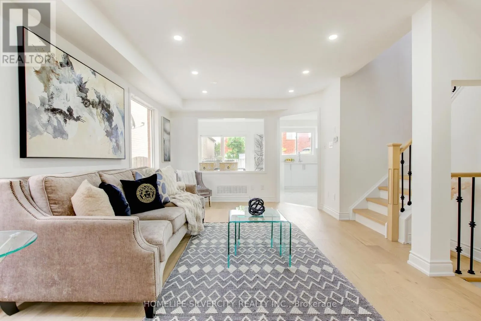 31 GARIBALDI DRIVE