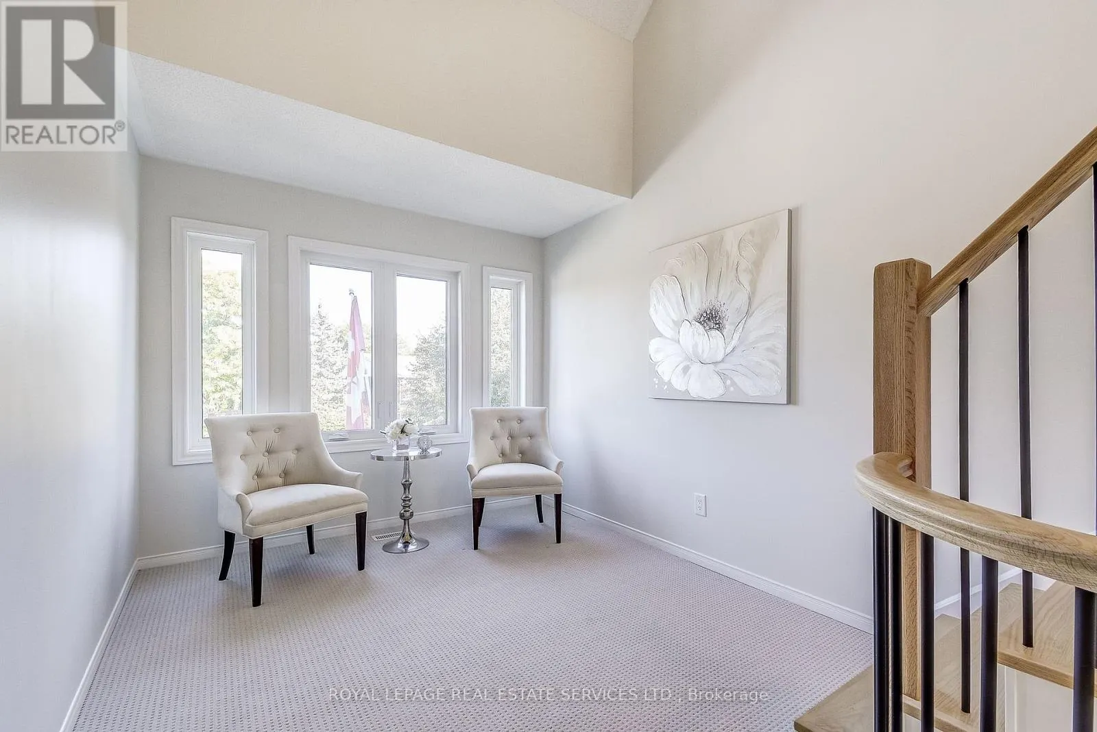 27 MORRISON CREEK CRESCENT