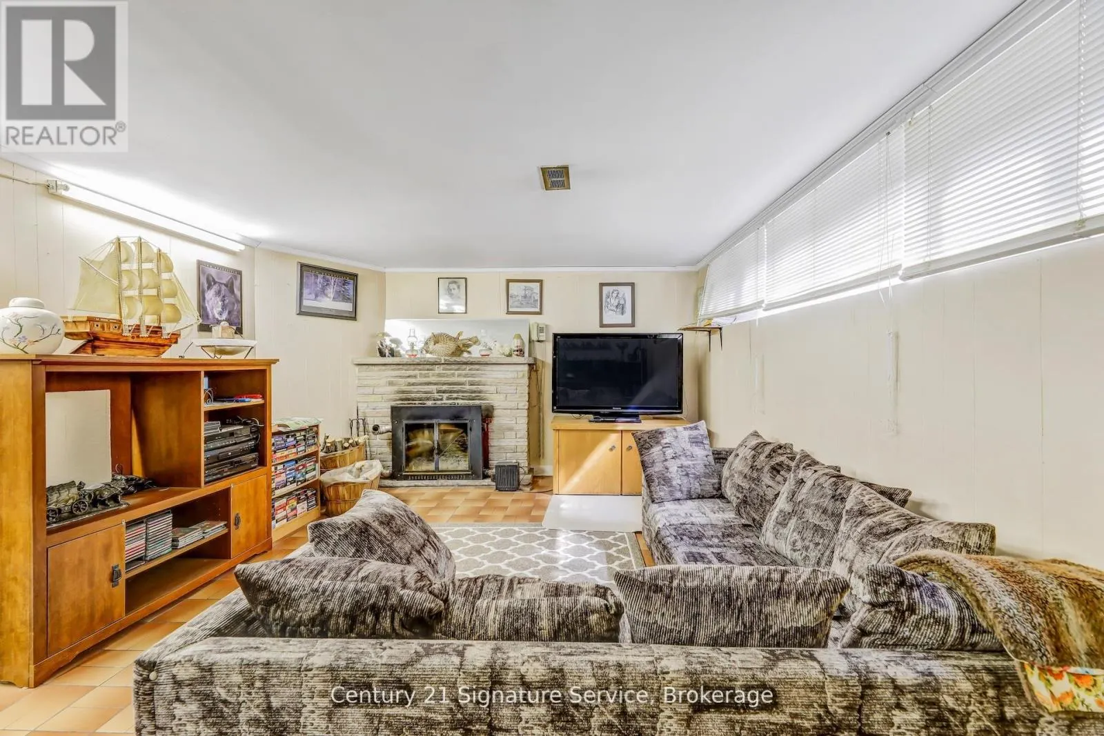 8026 MAYFIELD ROAD