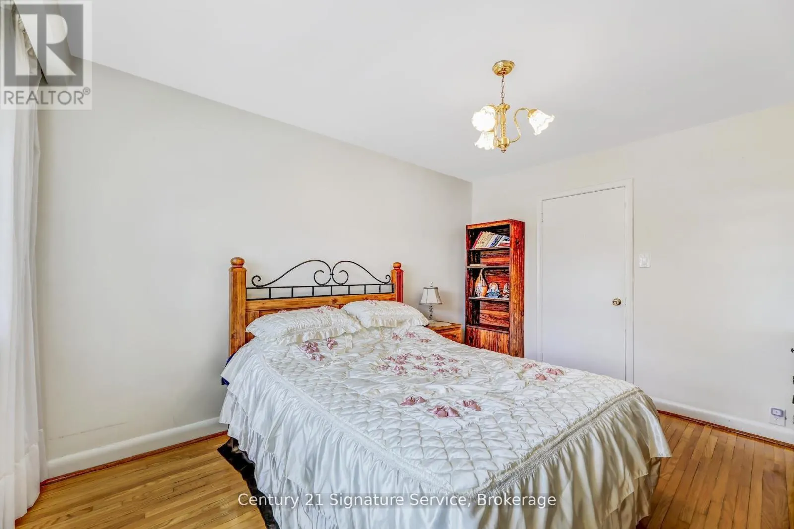 8026 MAYFIELD ROAD