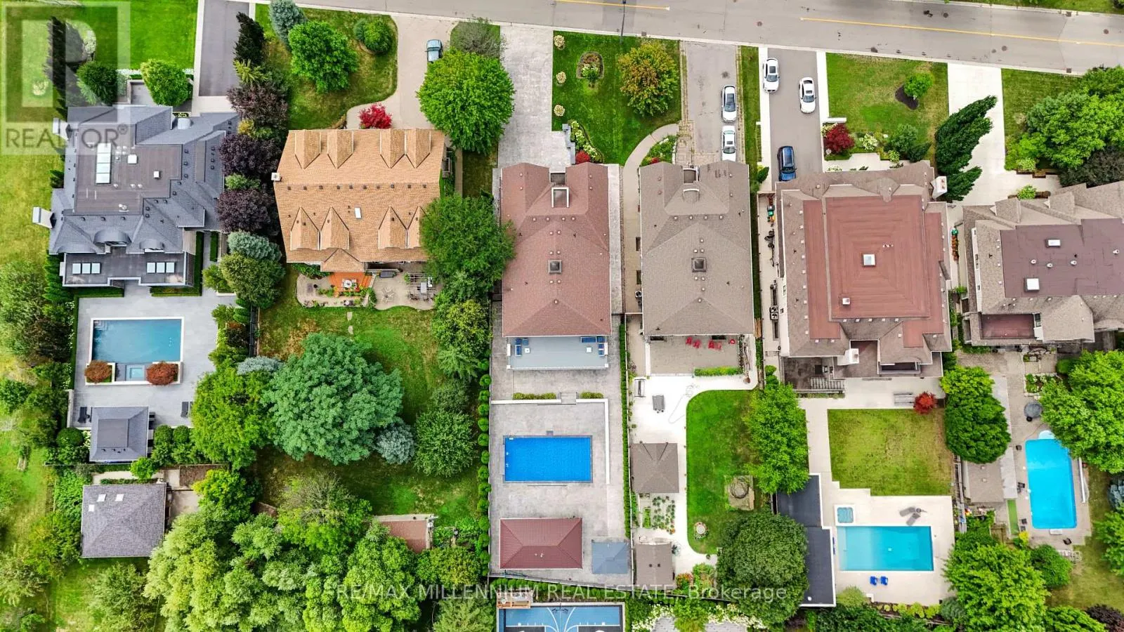 6839 EARLY SETTLER ROW
