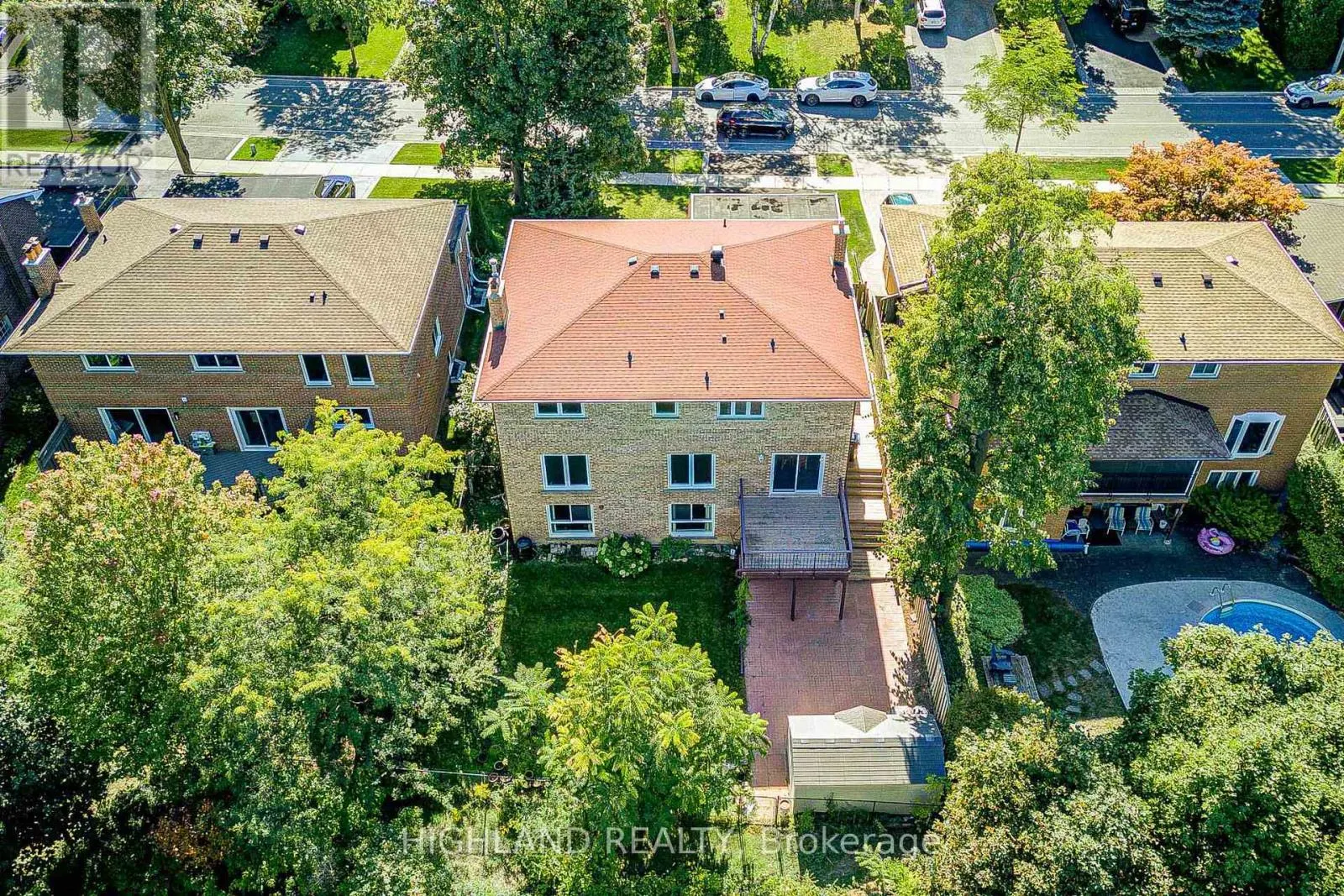 2591 ROBIN DRIVE