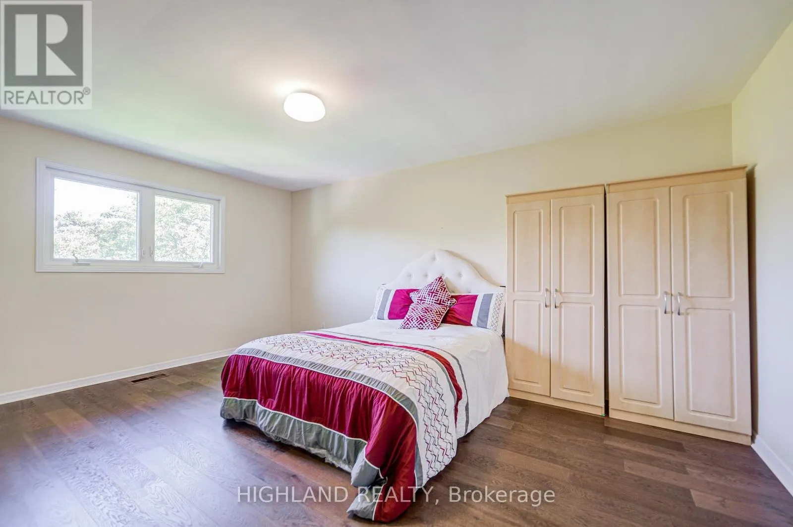 2591 ROBIN DRIVE