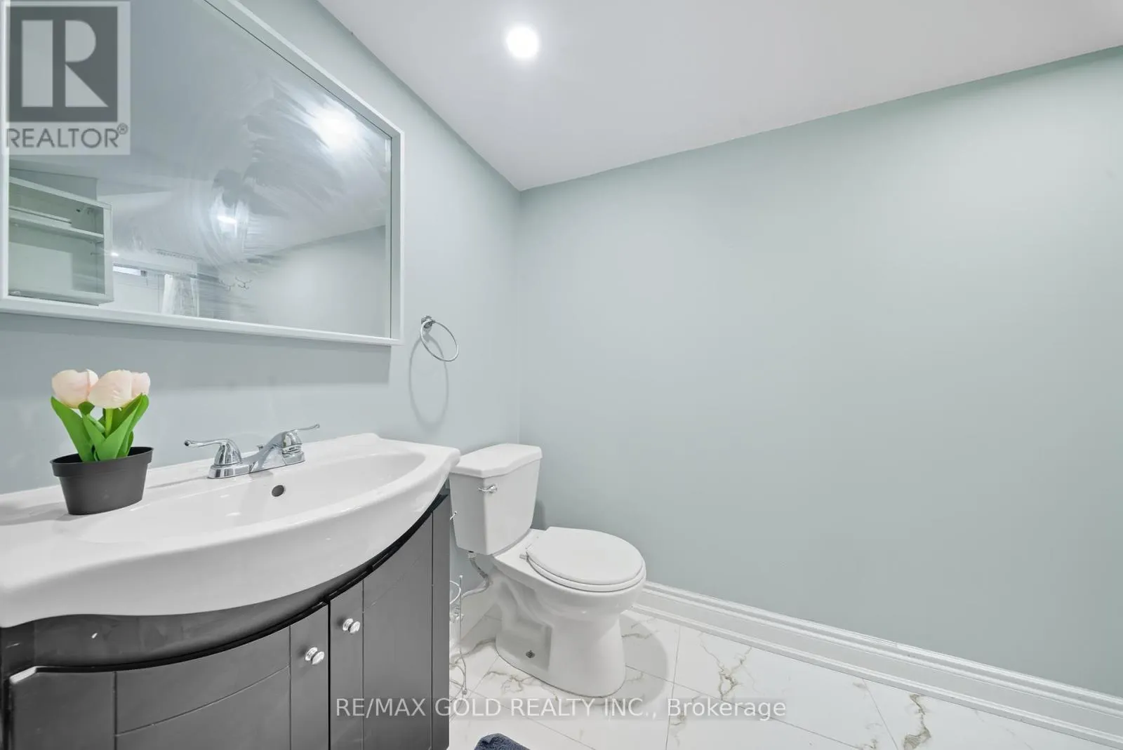 11 FLATLANDS WAY