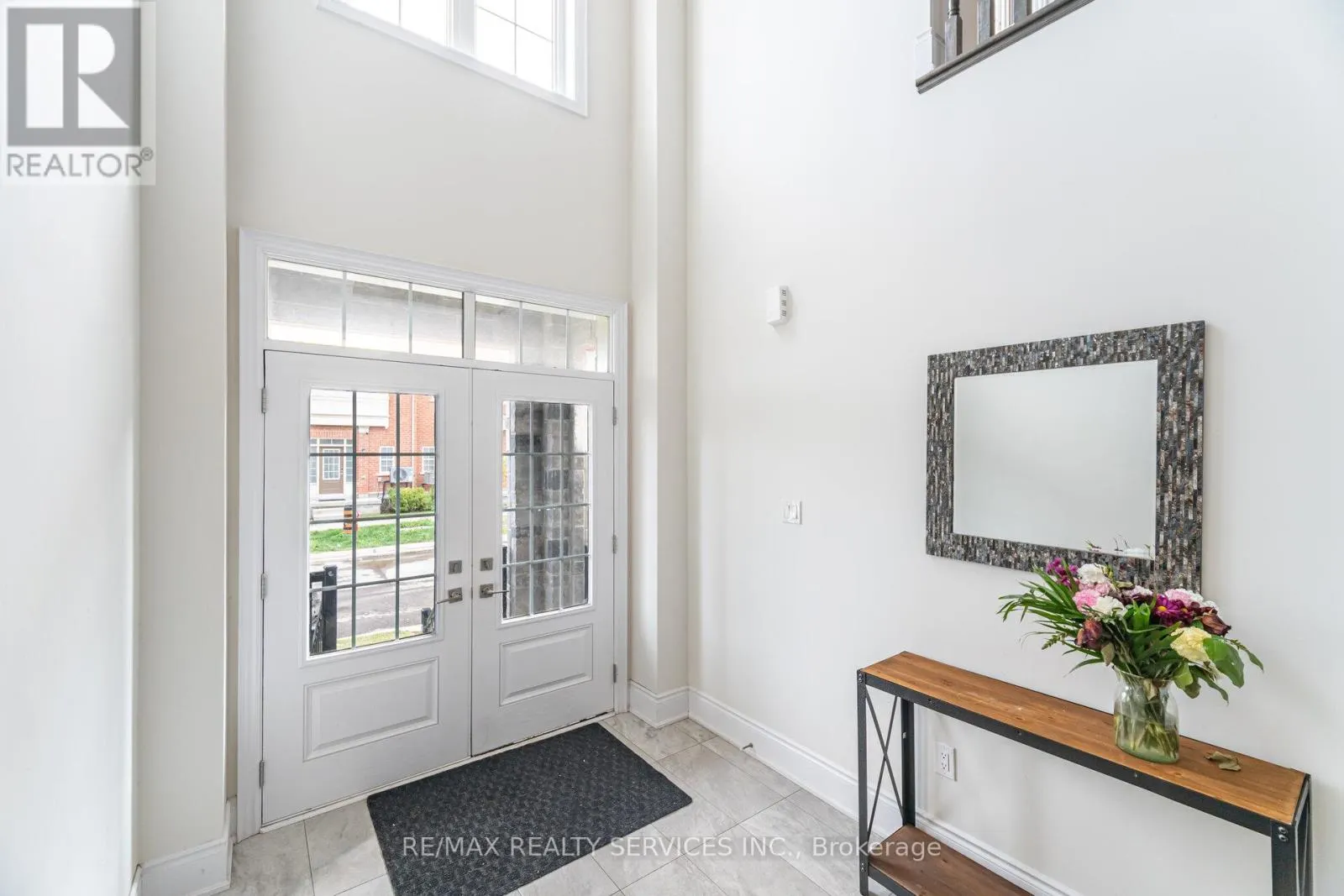 38 FOXSPARROW ROAD