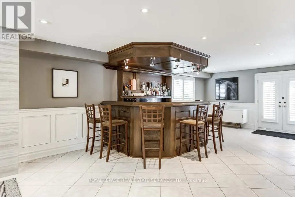 6 CADMAN COURT