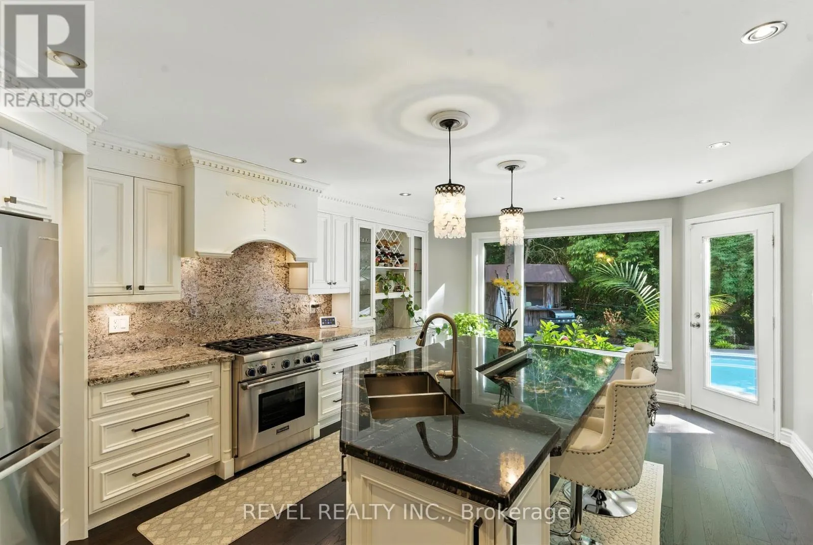 1251 WHITE LANE