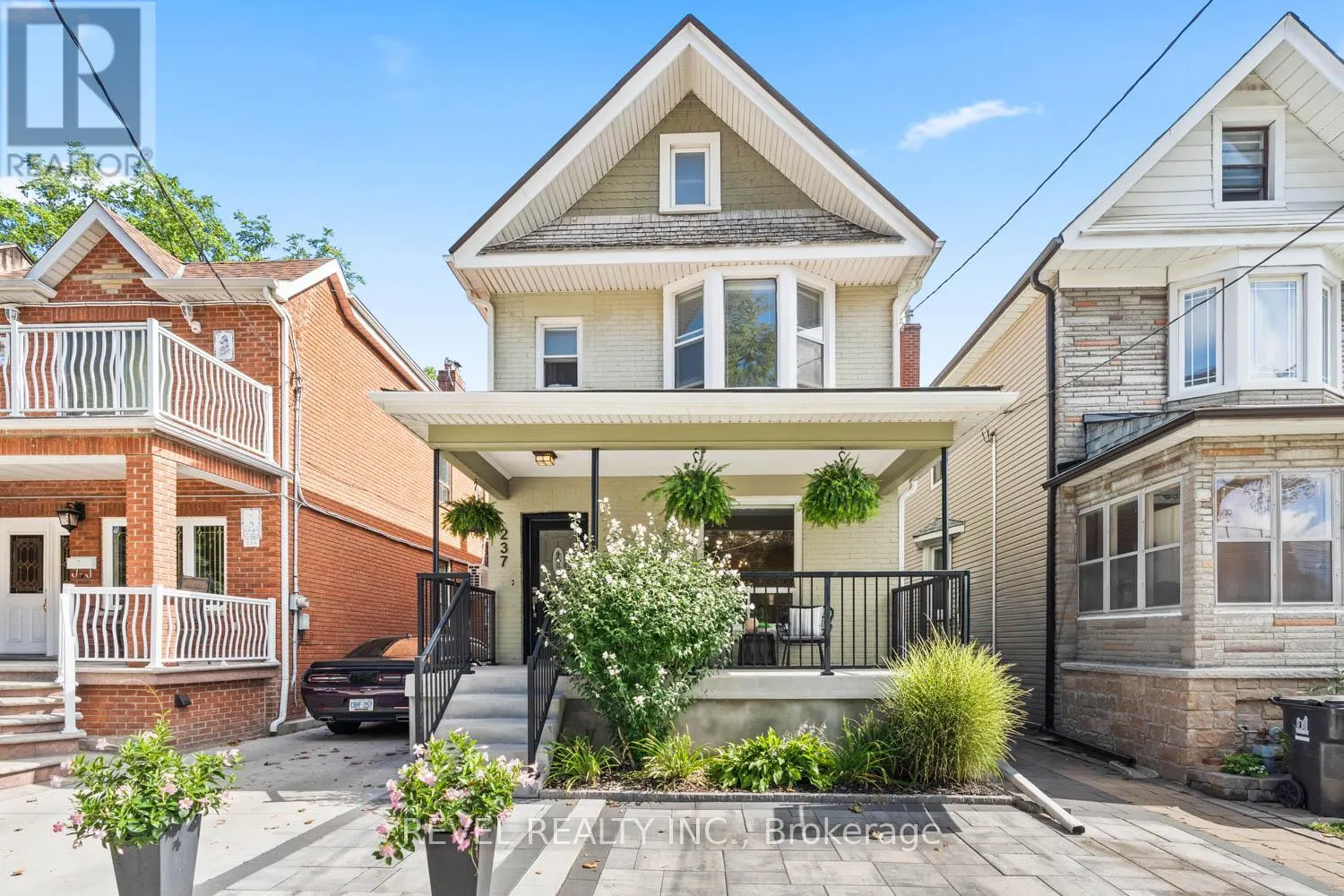 237 BARTLETT AVENUE