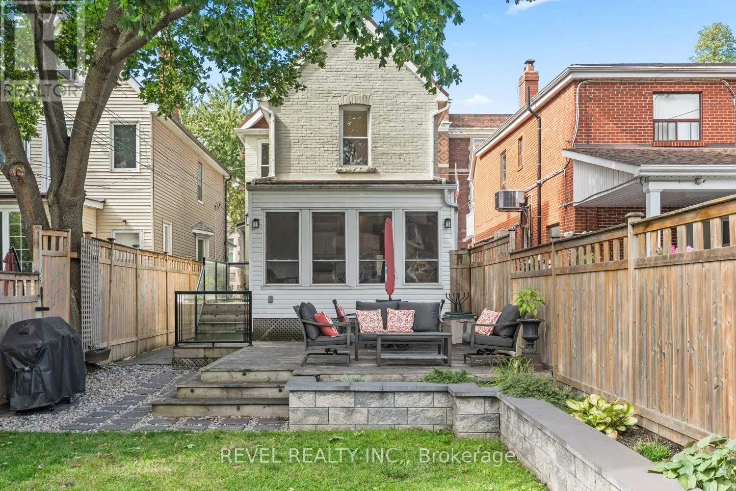 237 BARTLETT AVENUE