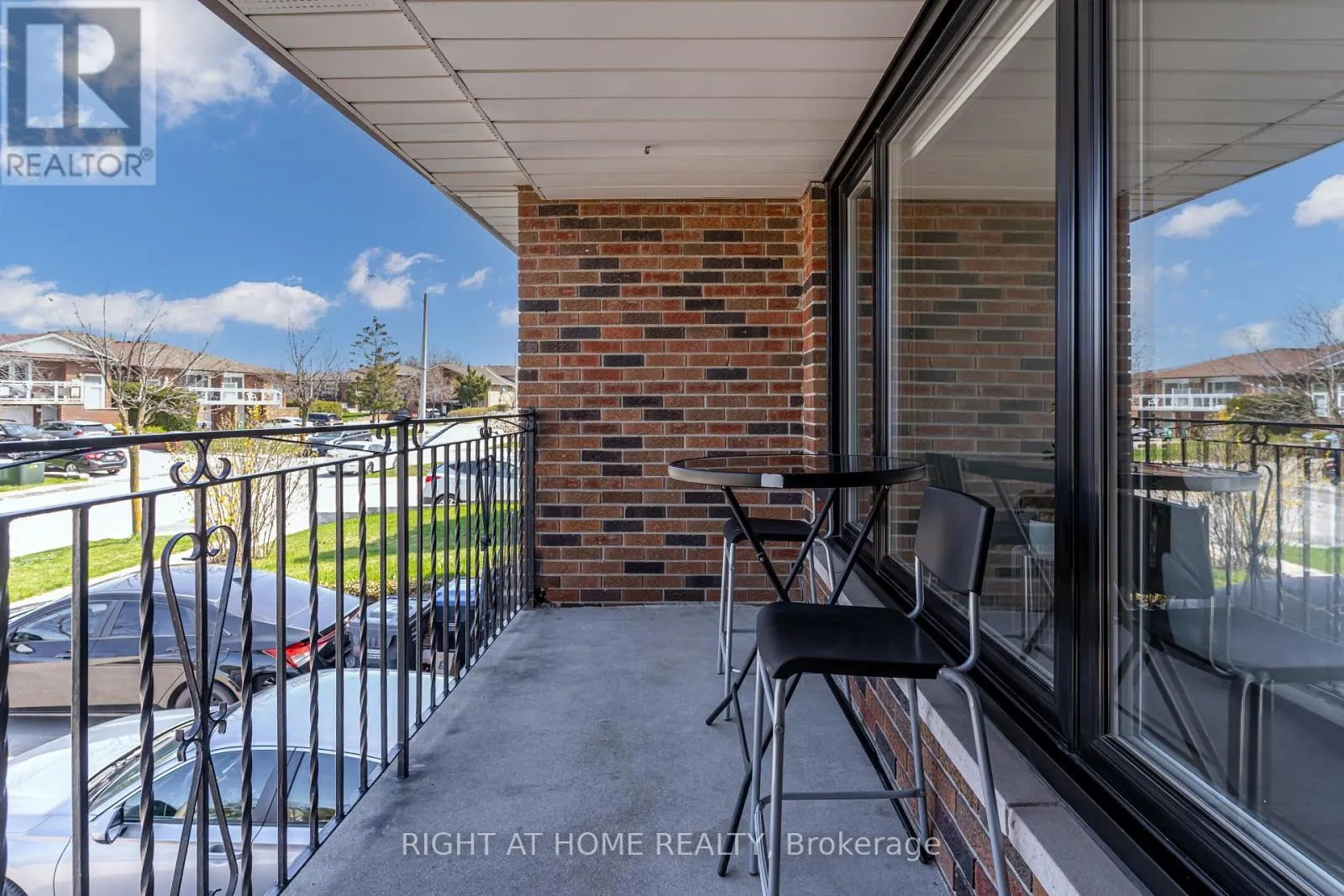 484 KELVEDON MEWS