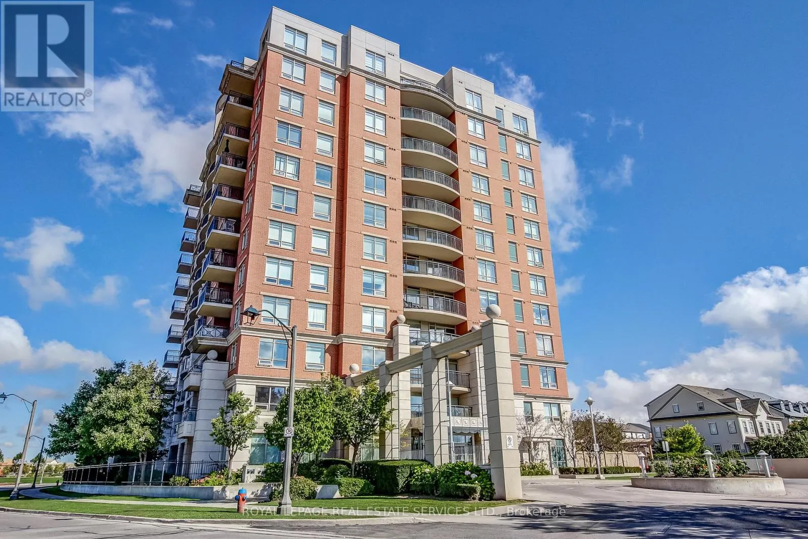 702 - 2365 CENTRAL PARK DRIVE