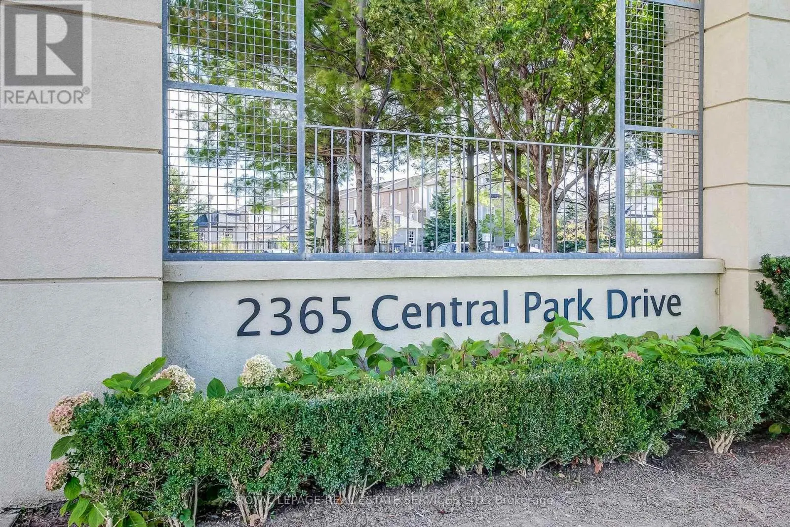 702 - 2365 CENTRAL PARK DRIVE