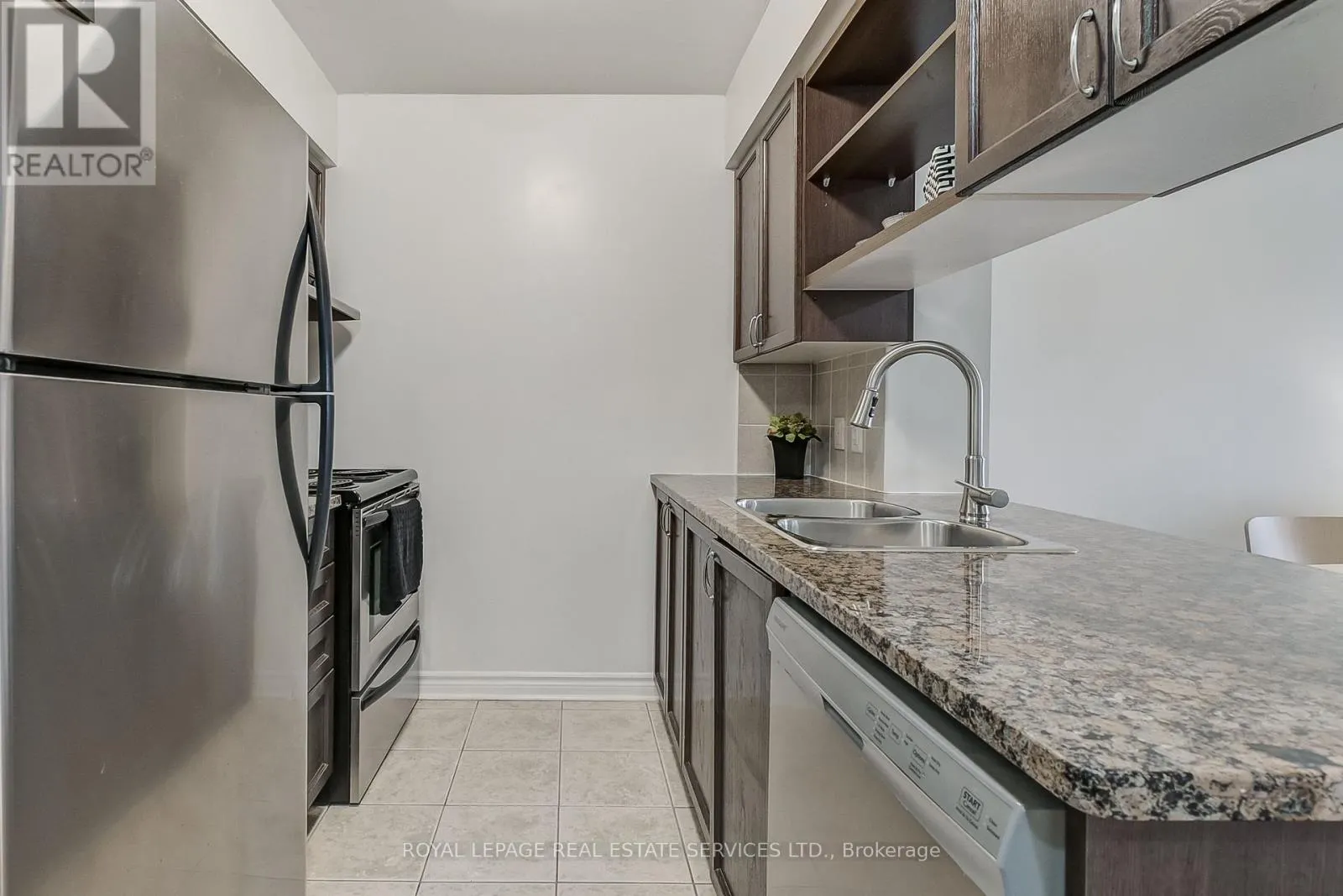 702 - 2365 CENTRAL PARK DRIVE