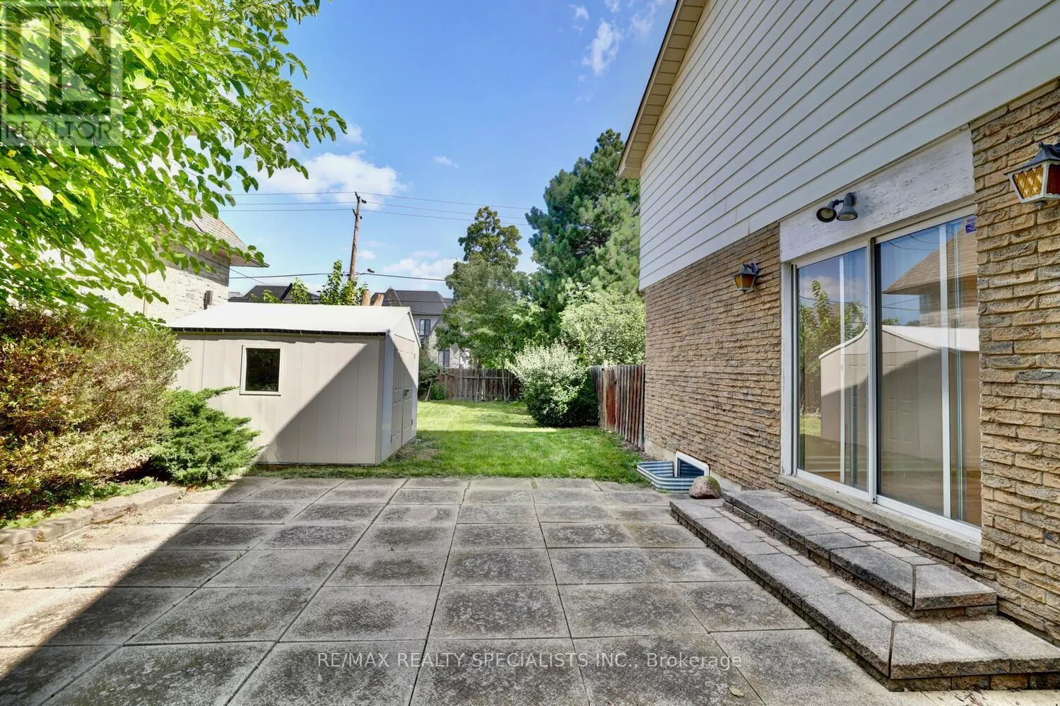 2169 MALDEN COURT