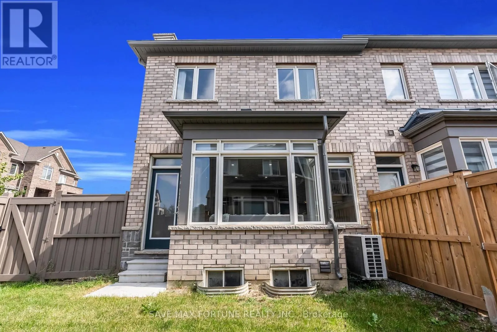 28 GEMMA PLACE