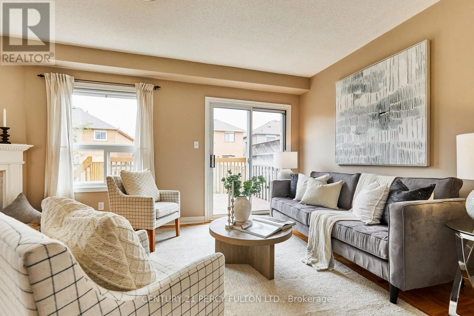 29 ARCHBURY CIRCLE