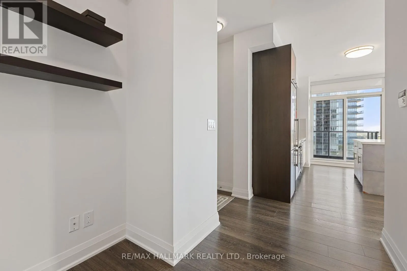 1909 - 36 PARK LAWN ROAD