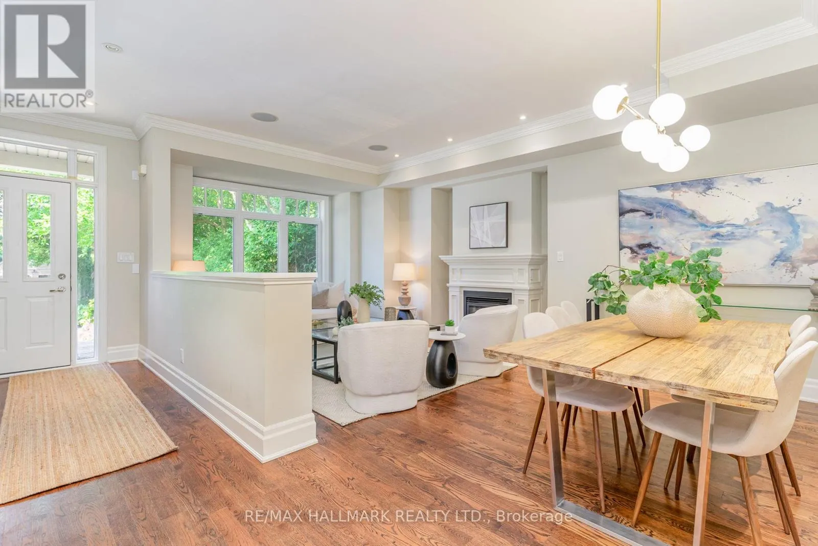 7 TIZZARD AVENUE