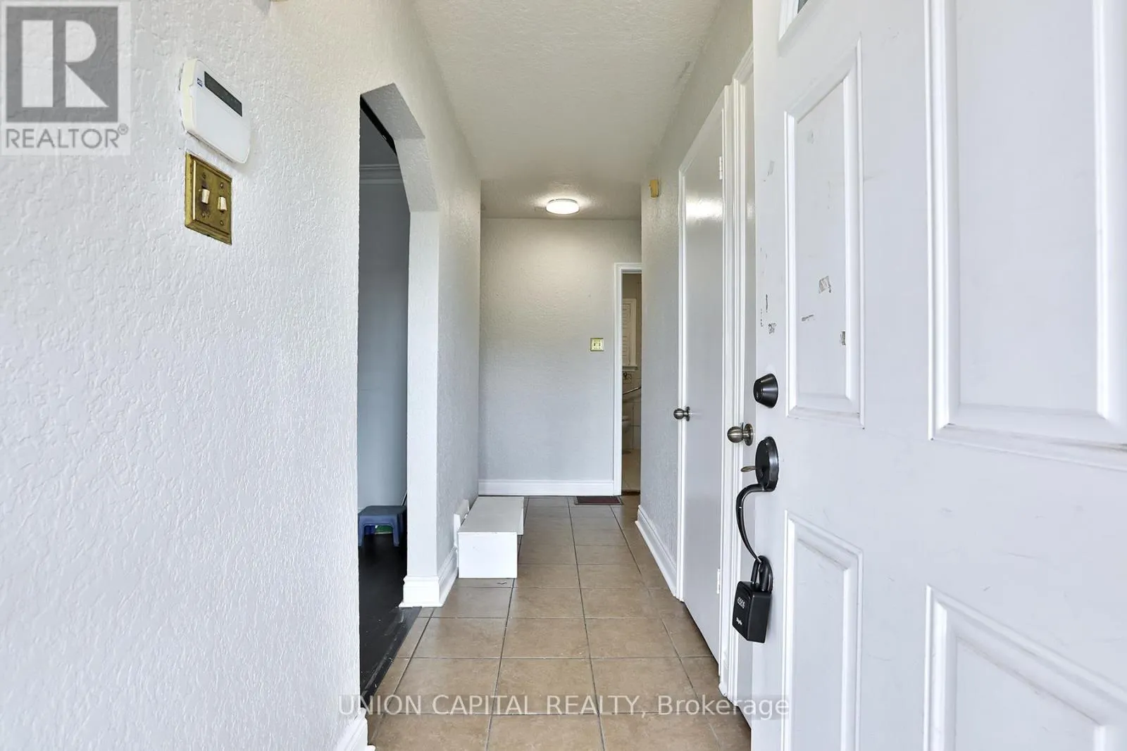 38 CLAVER AVENUE
