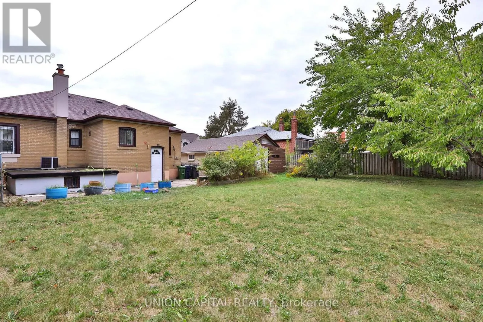 38 CLAVER AVENUE