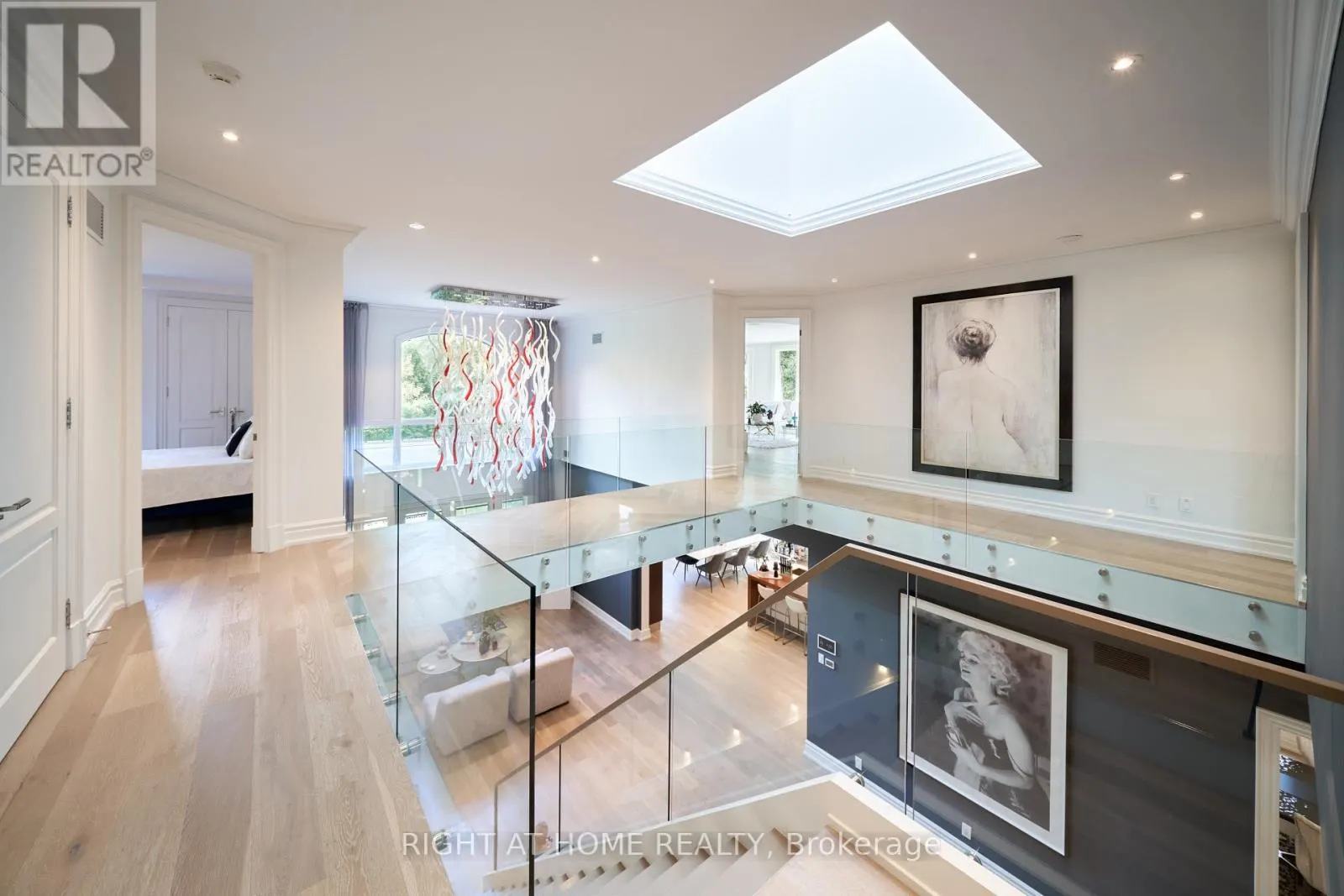 1305 ROYAL YORK ROAD