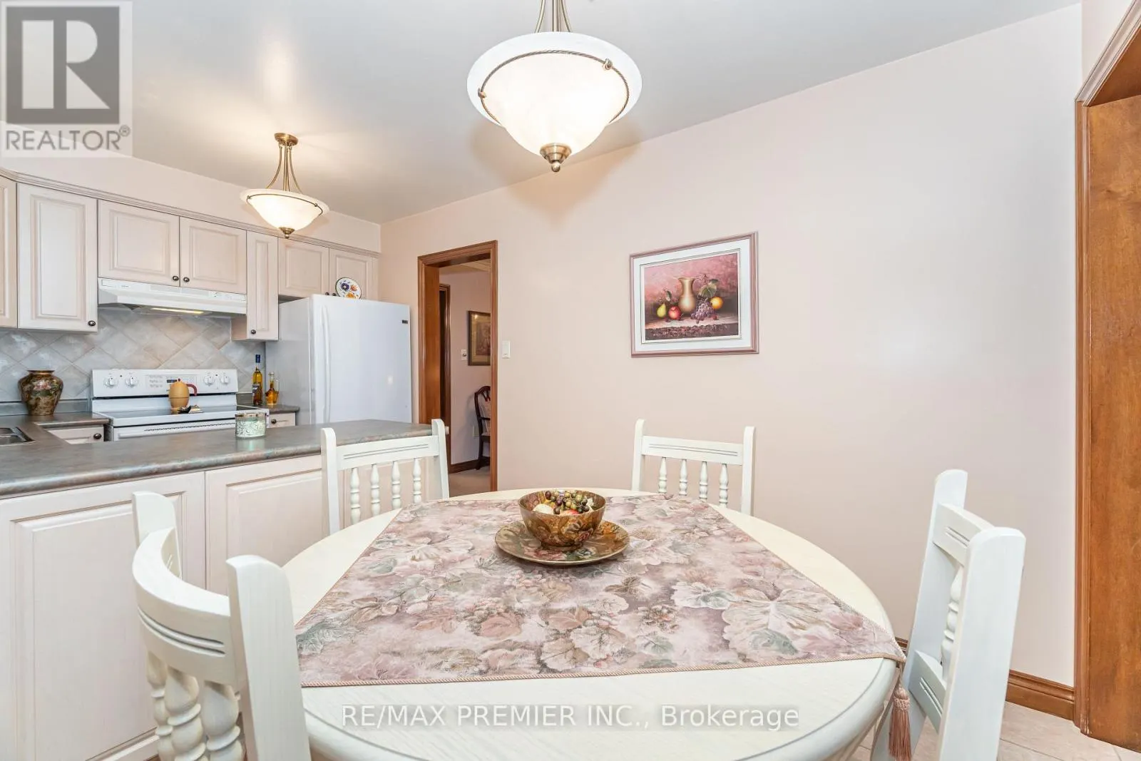 30 DELLBROOK CRESCENT