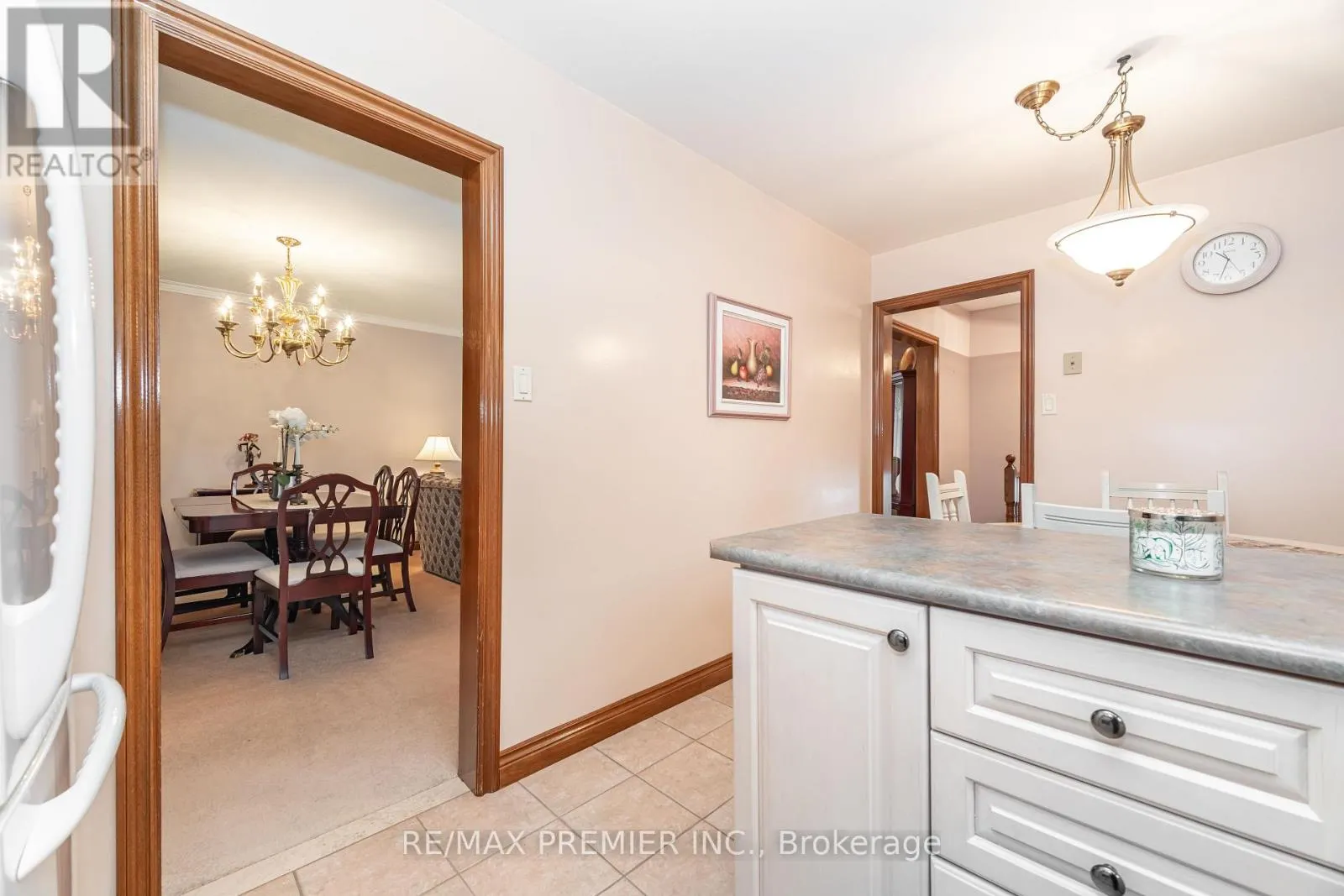 30 DELLBROOK CRESCENT