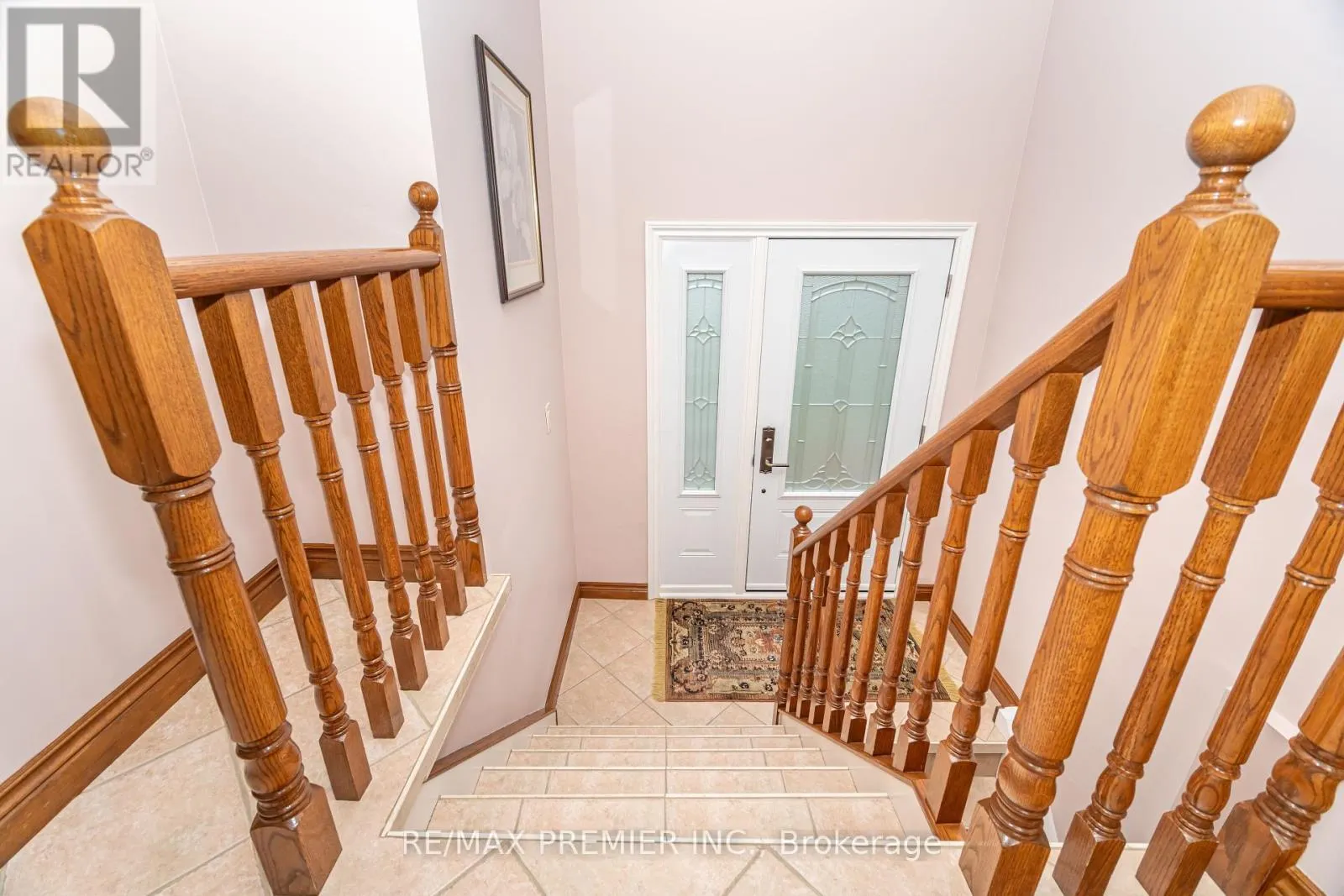30 DELLBROOK CRESCENT