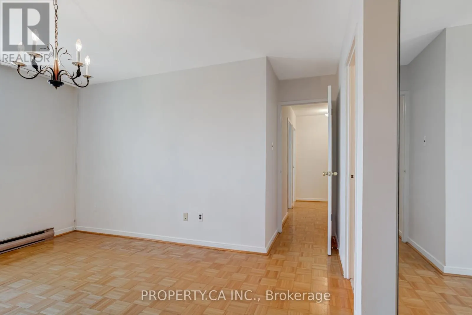803 - 1660 BLOOR STREET E