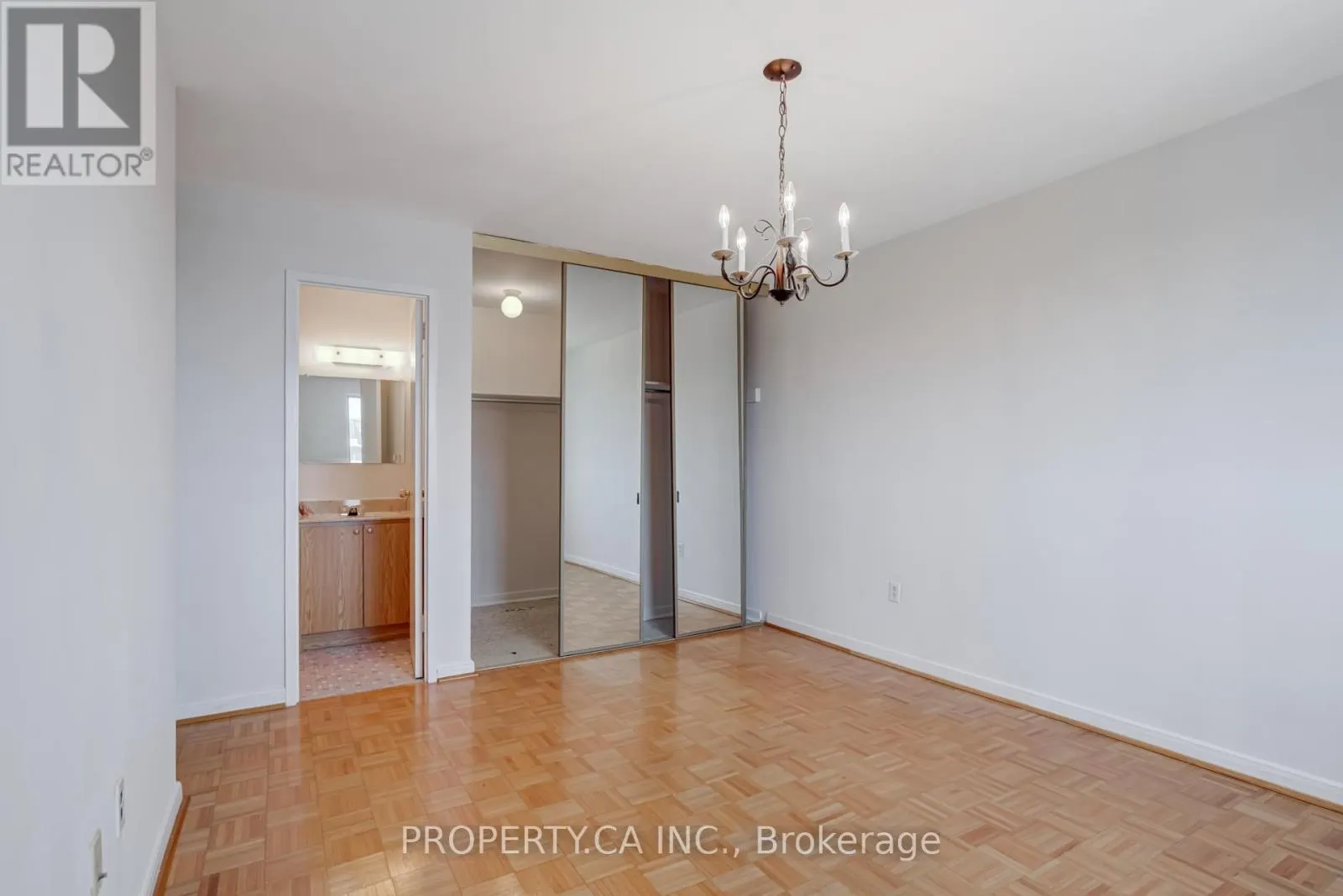 803 - 1660 BLOOR STREET E