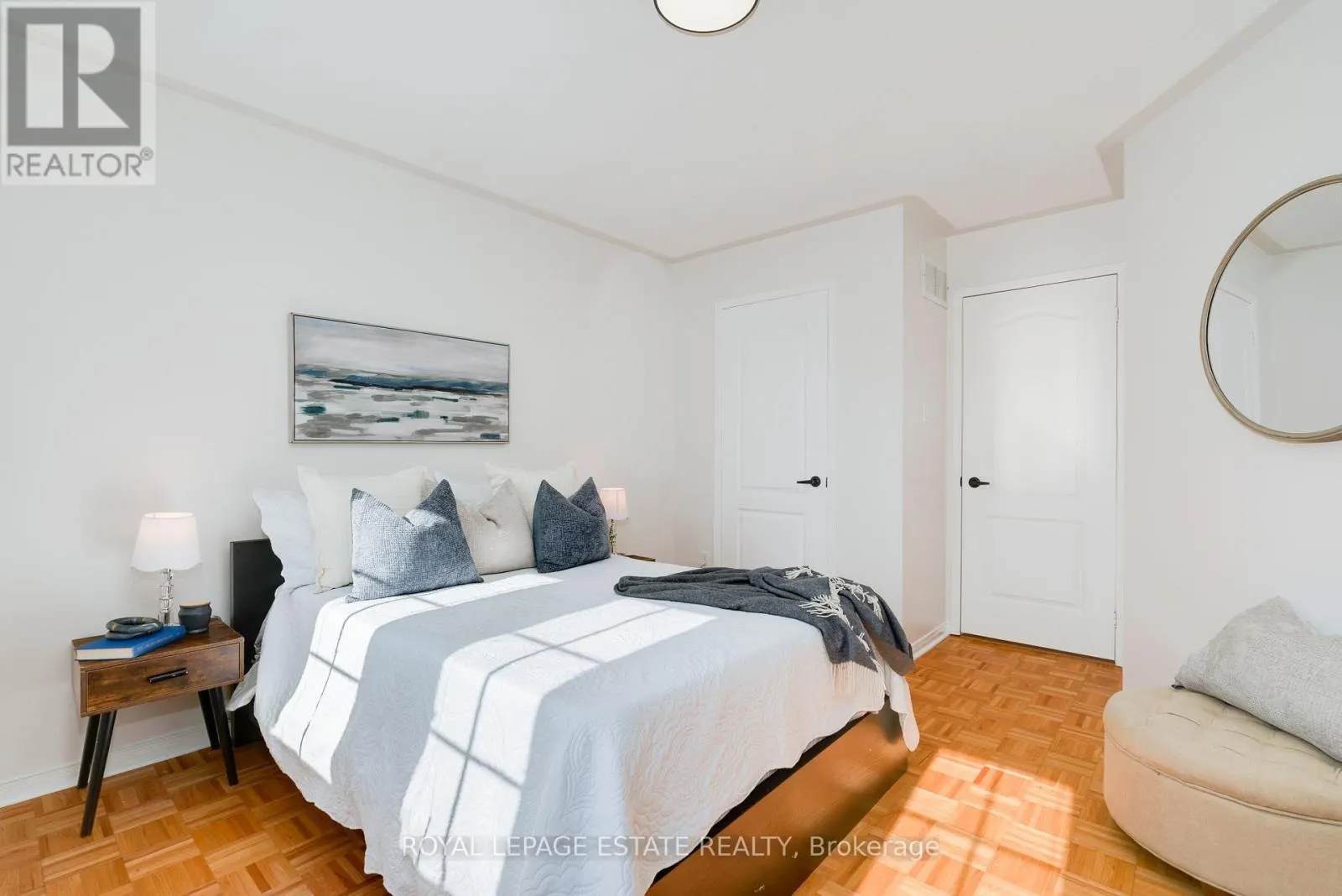 435 STONETREE COURT