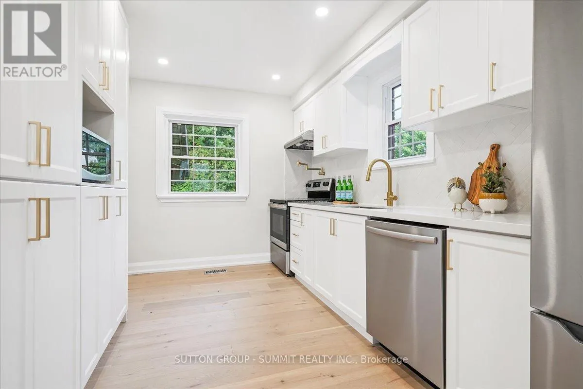 723 DRURY LANE