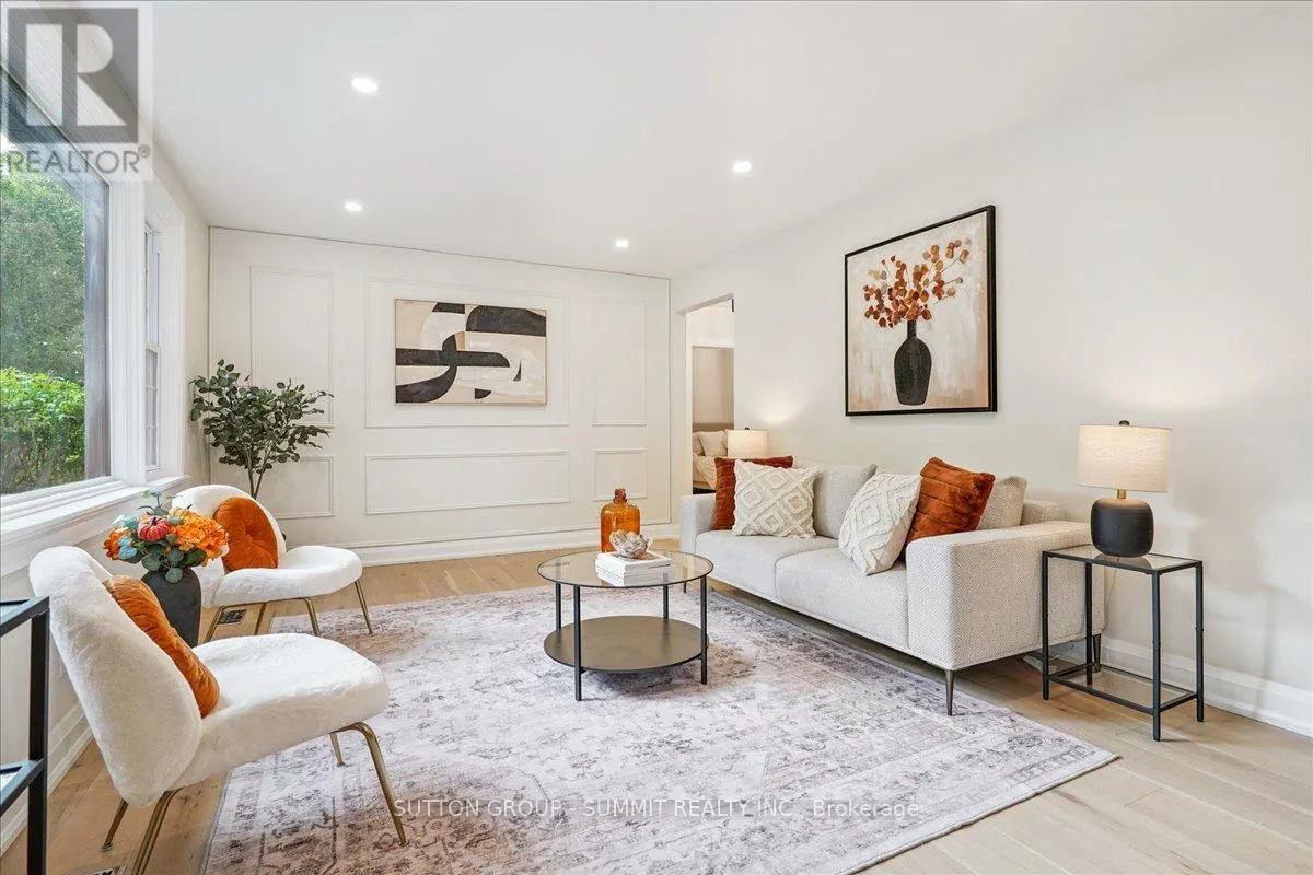 723 DRURY LANE