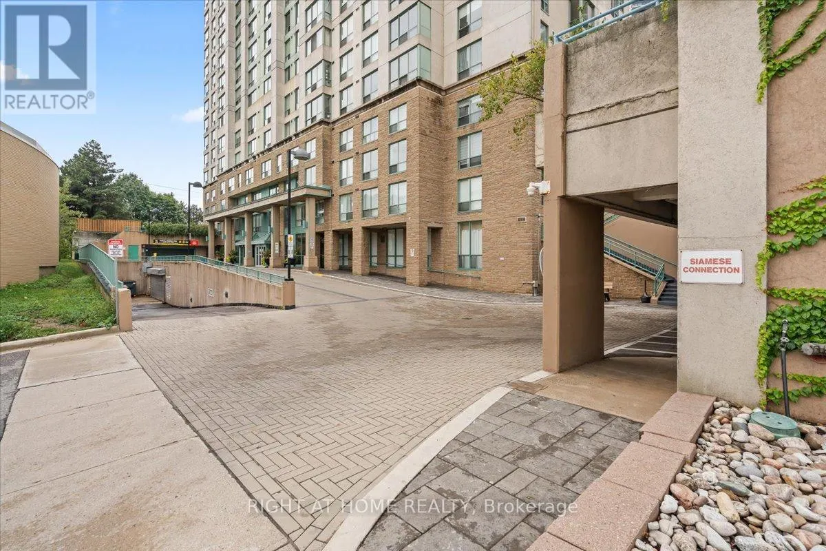 1011 - 101 SUBWAY CRESCENT