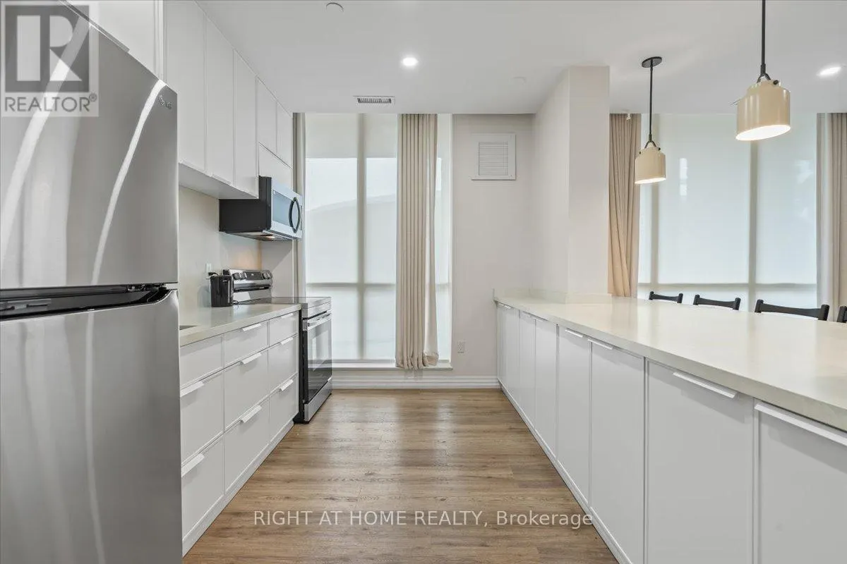1011 - 101 SUBWAY CRESCENT