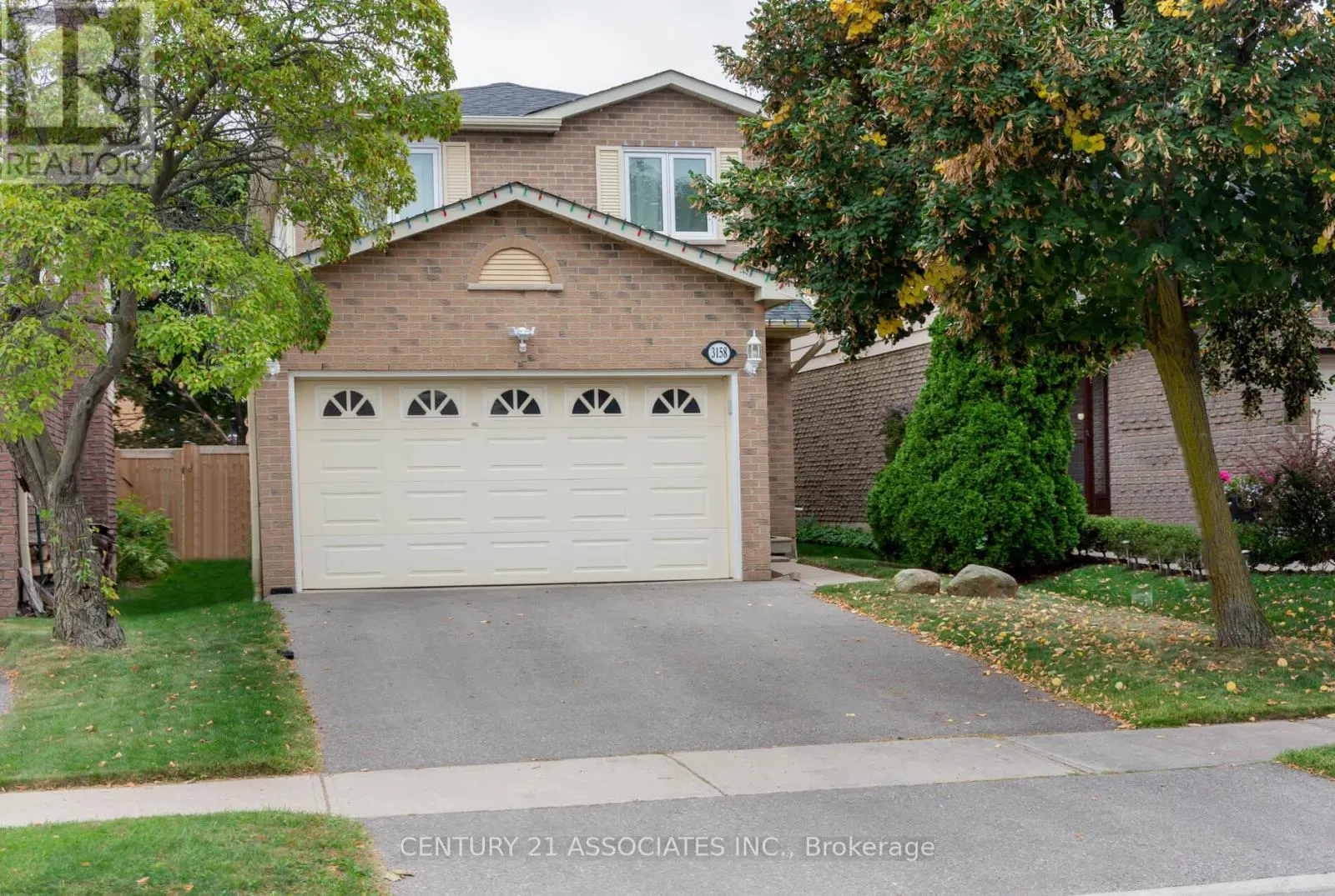 3158 HARRIS CRESCENT