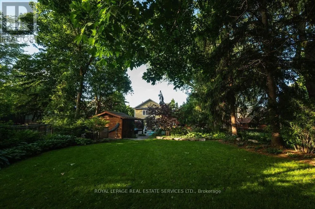 938 MEADOW WOOD ROAD