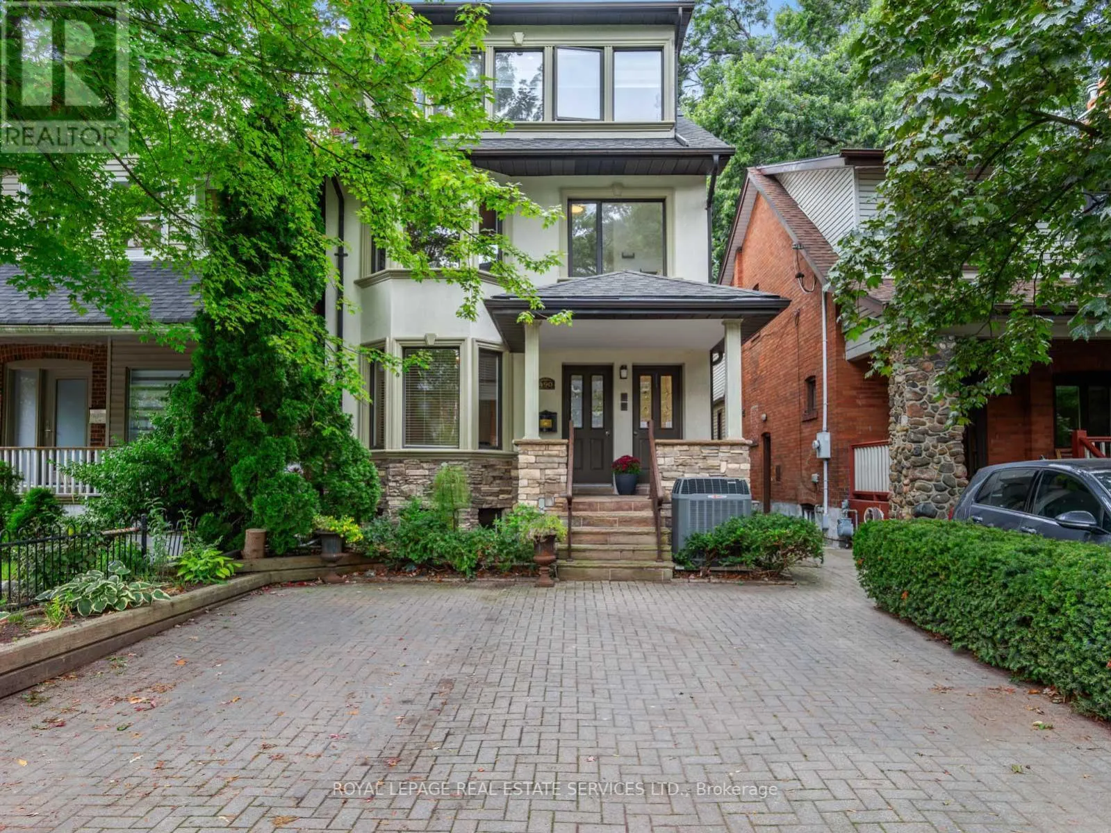 490 WINDERMERE AVENUE