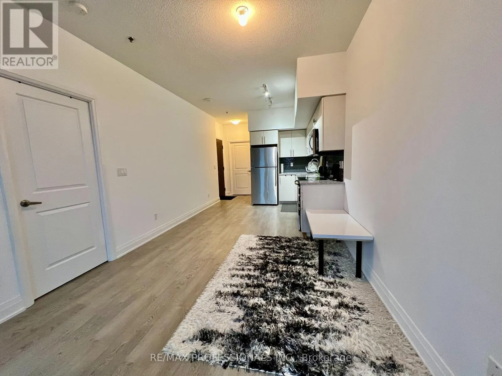 1011 - 55 SPEERS ROAD