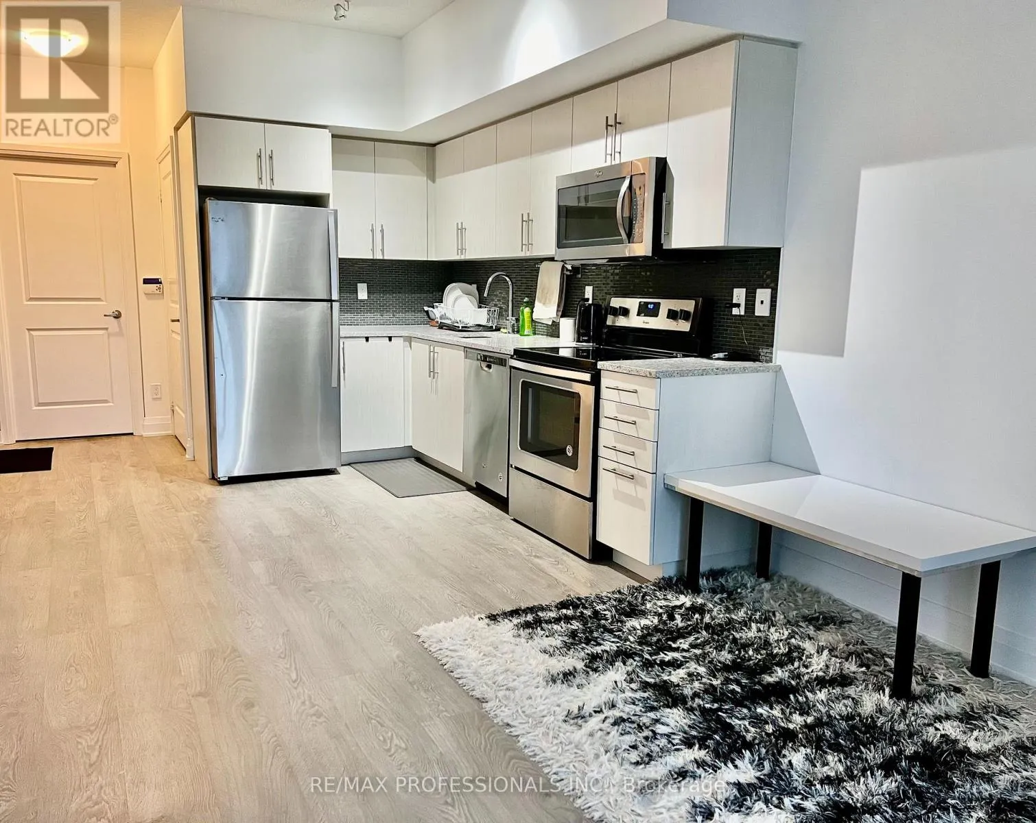 1011 - 55 SPEERS ROAD